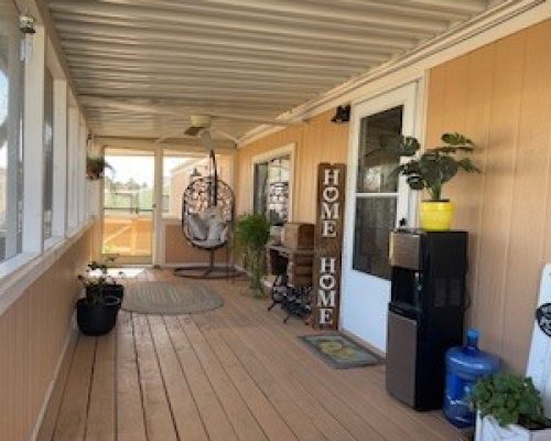 #1153 Screened in Front Porch