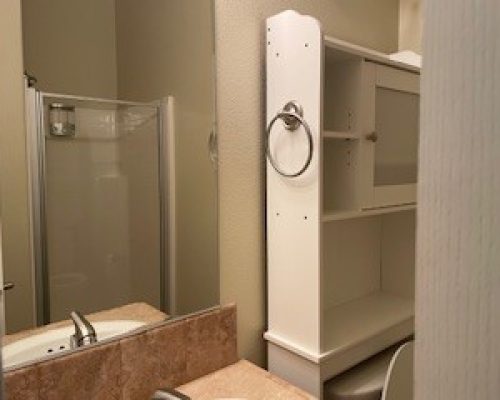 #2116 2 Stall Shower Guest