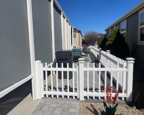 #2136 Beaitfully side paved patio