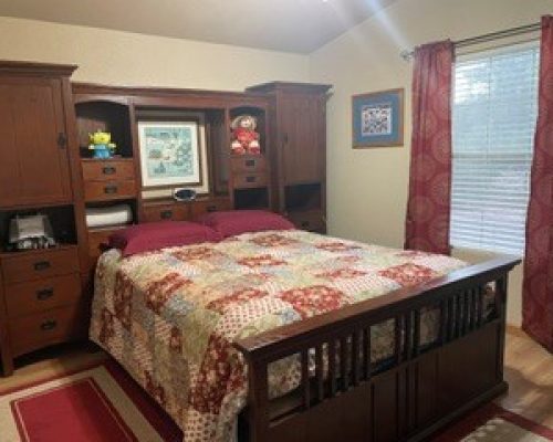 #2156 2nd Bedroom & walk in Closet
