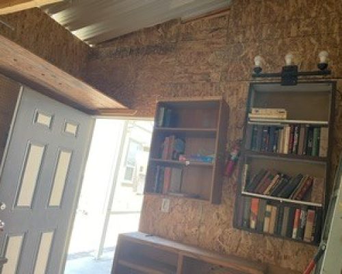 #2188 Shed with plenty os storage space