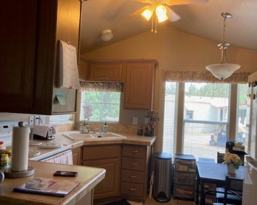 241-Kitchen-with-Bay-Window-Dinette-White-Appliances-2