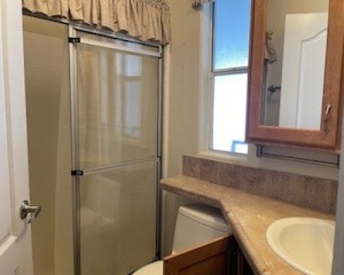 #354 Bath walk in shower